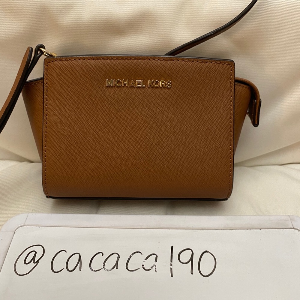 Michael Kors Trapeze Selma Bag